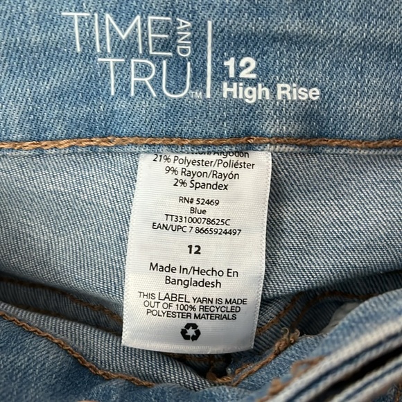 Time and Tru high Rise Retro Boot Cut Mixed Color Denim Jeans - Size 12 - Picture 4 of 6